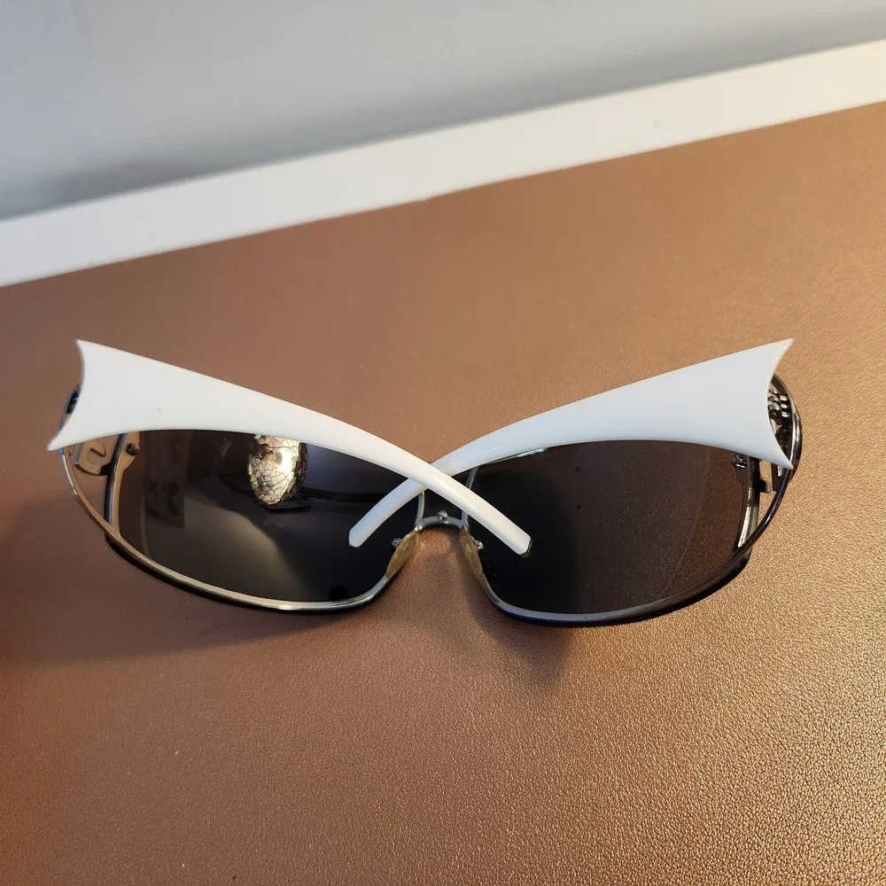 Vtg Y2K White Giorgio Armani Sunglasses GA 320/S CWUYA 105 Italy *Read Descrip